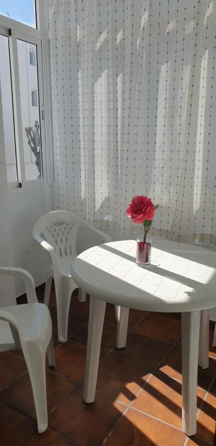 Casa Mercedes 로타 외부 사진